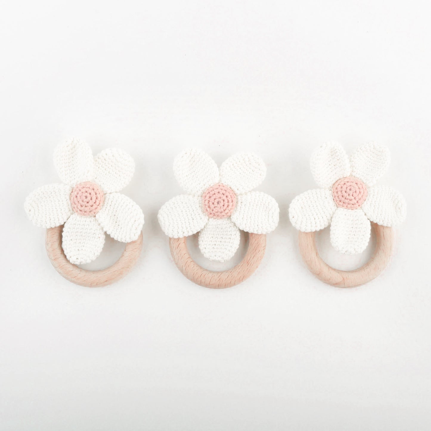 Daisy Rattle Teether