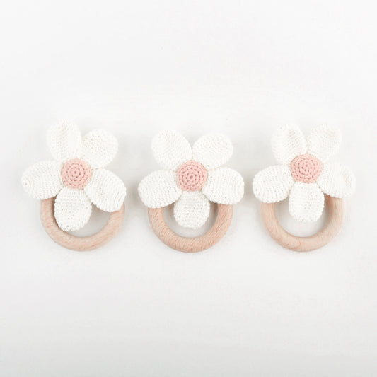 Daisy Rattle Teether